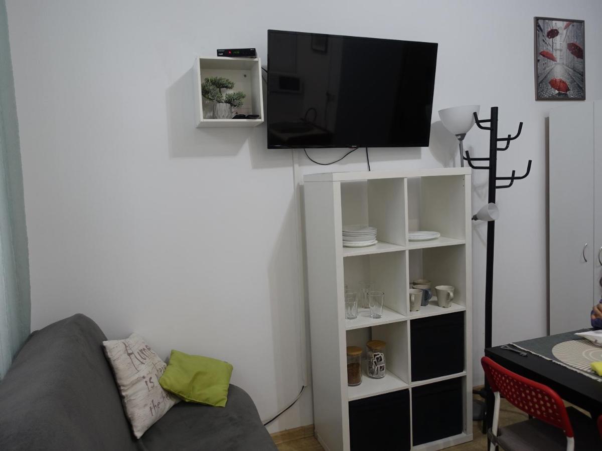 Umbrella Guest Rooms Krakow Exterior photo